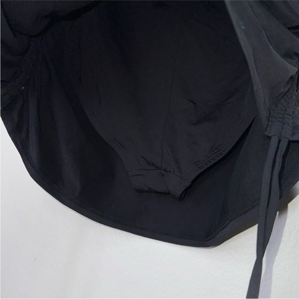 Anne Cole Tummy Control Skirted Bottom
Black Size Medium - Picture 7 of 8